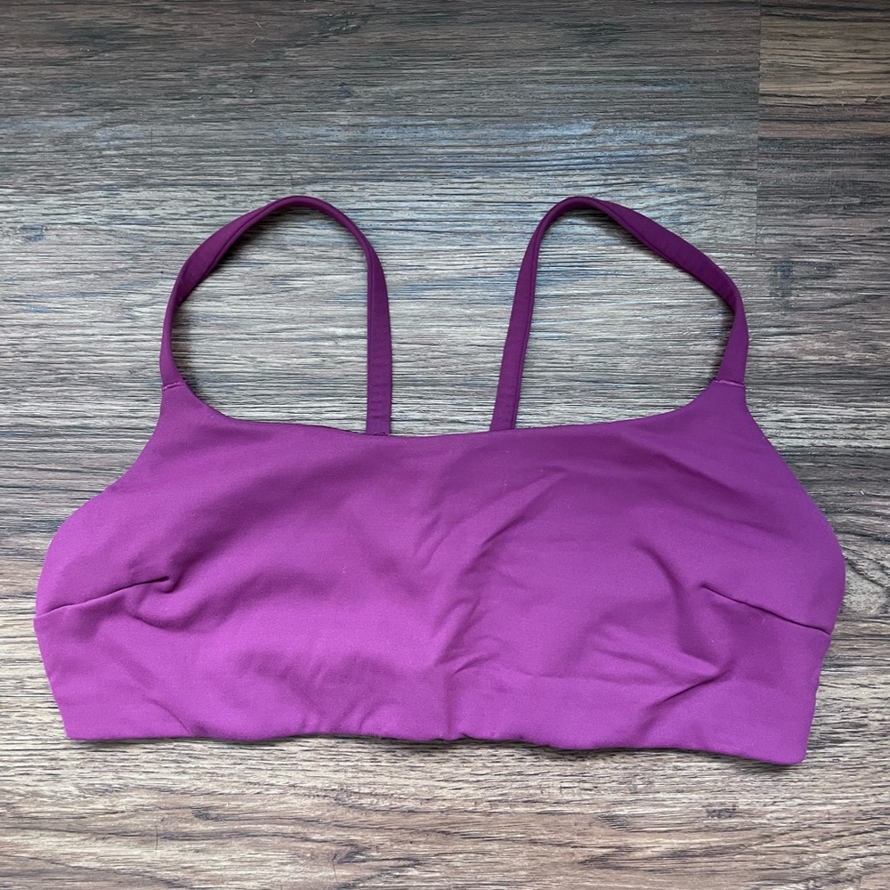 Lululemon Wunder Train Strappy racerback sports bra